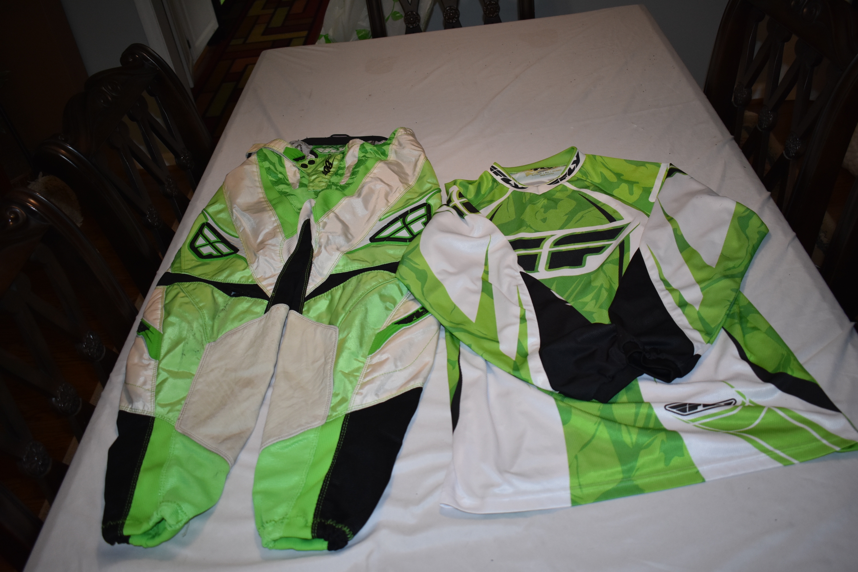 Fly Racing #805 Motocross Pant/Jersey Set, Size 34/Medium