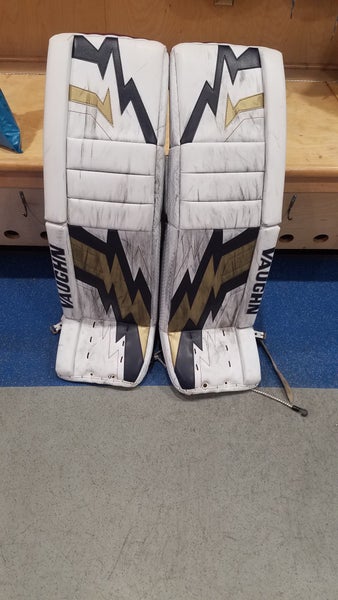 Used 36" Vaughn Velocity V9 Goalie Leg Pads