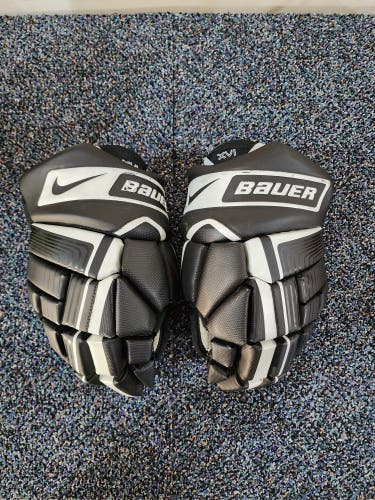 Nike Bauer Vapor XVI Gloves 13"