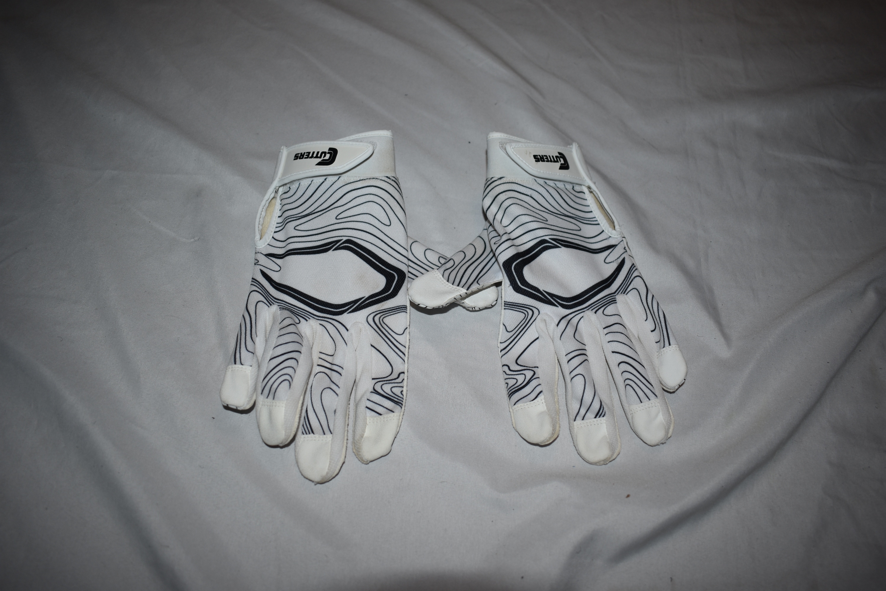 Cutters Game Day Receiver Football Gloves, Adult L/XL