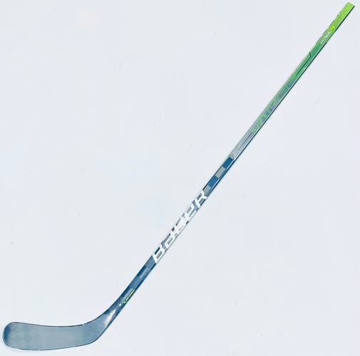 Custom Gold Bauer Vapor Hyperlite Hockey Stick-RH-P90T-70 Flex-Grip W/ Corner Tactile (Stiff)