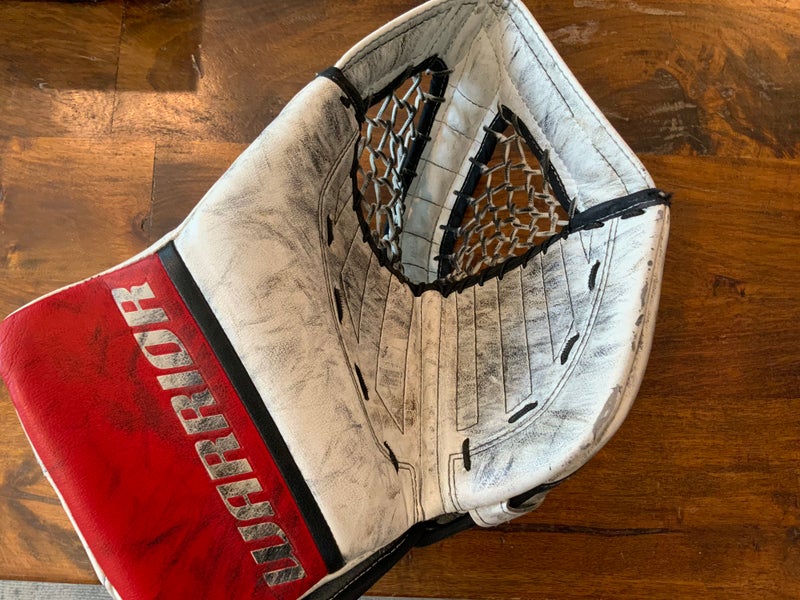 USED WARRIOR RGT GLOVE INTERMEDIATE