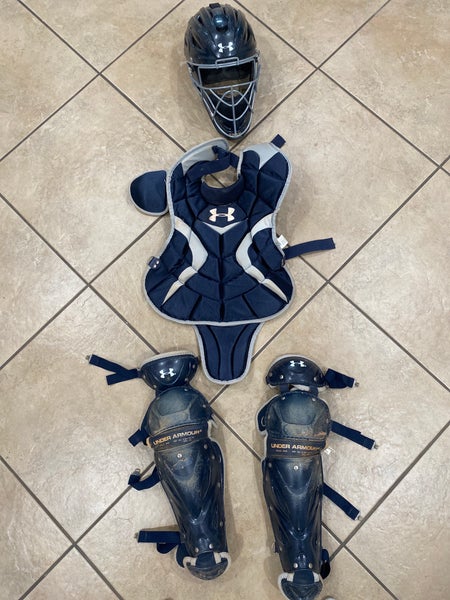 New Under Armour Victory Series Girl's Fastpitch Softball Catcher's Gear  Set Black #UAWCK2JRVS