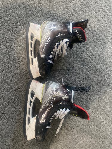 Bauer Vapor HyperLite Skates Senior Fit 2 Used With LS PulseTI Steel