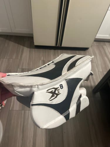 Used Full Right XR8 Blocker