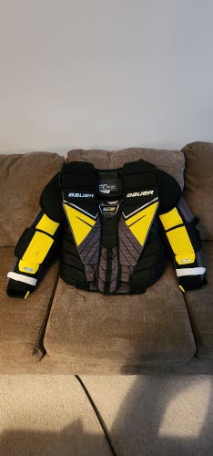 Used Large Bauer Supreme UltraSonic Goalie Chest Protector