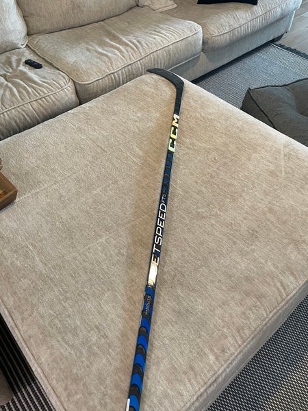 Senior Right Handed PM9 Pro Stock JetSpeed FT5 Pro Hockey Stick