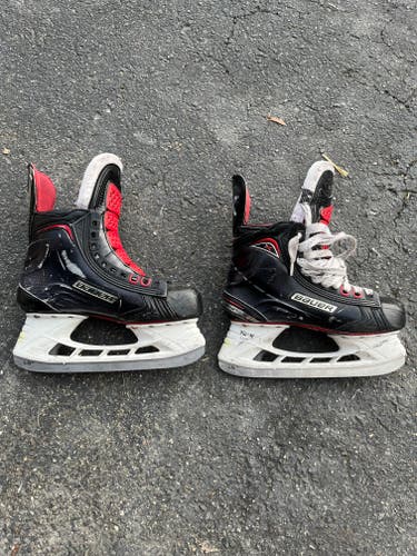 Intermediate Used Bauer Vapor 1X Hockey Skates Regular Width Size 6