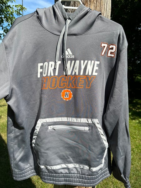 Fort Wayne Komets Hoodie and New York Islanders Hat Bundle