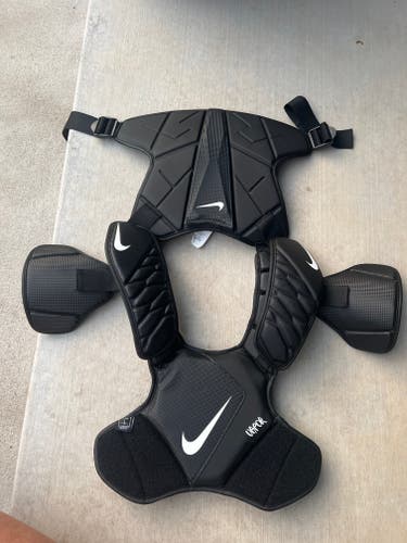 Adult New Large Nike Vapor Shoulder Pads