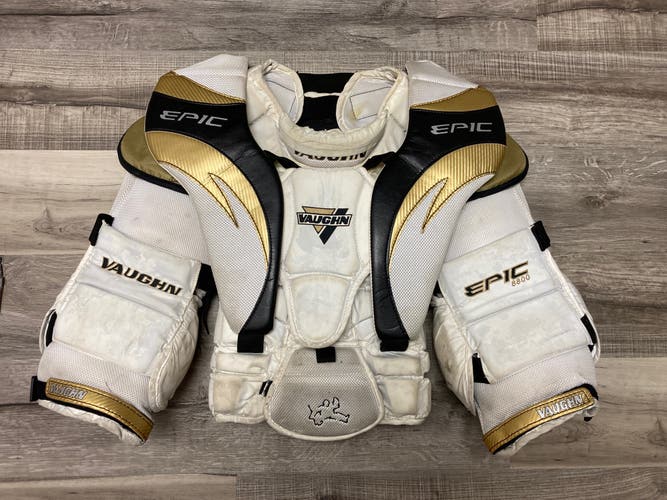 Vaughn Epic 8800 Senior Medium Goalie Chest Protector