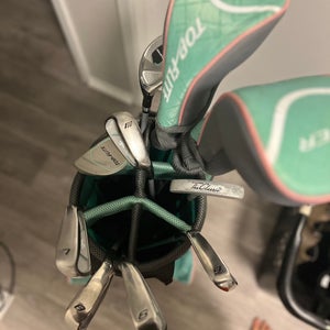 Women's Golf Clubs