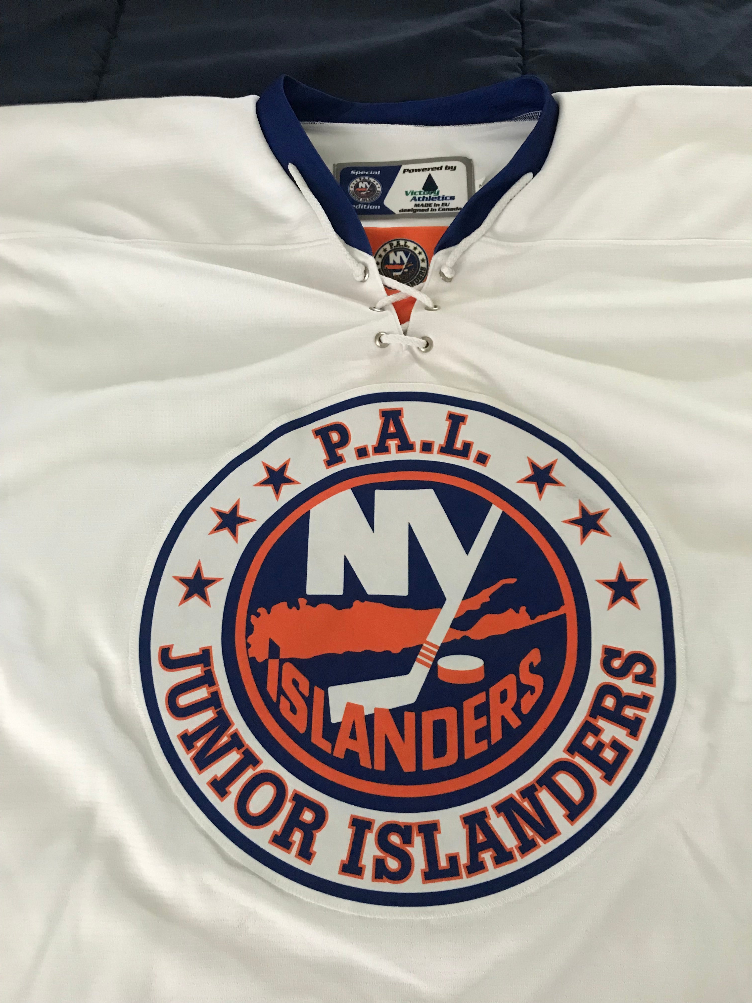 Reebok John Tavares New York Islanders Youth Replica Player Jersey Size: Extra Large