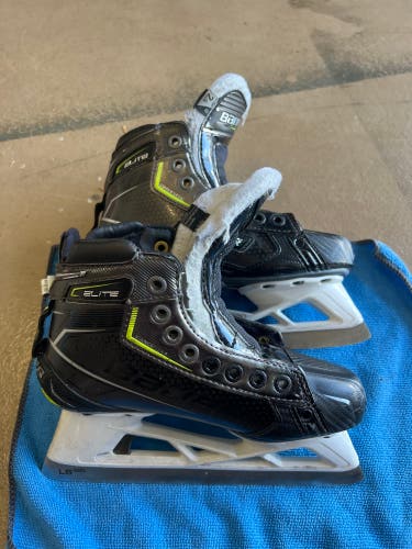 Used Bauer Regular Width Size 2.5 Elite Hockey Goalie Skates