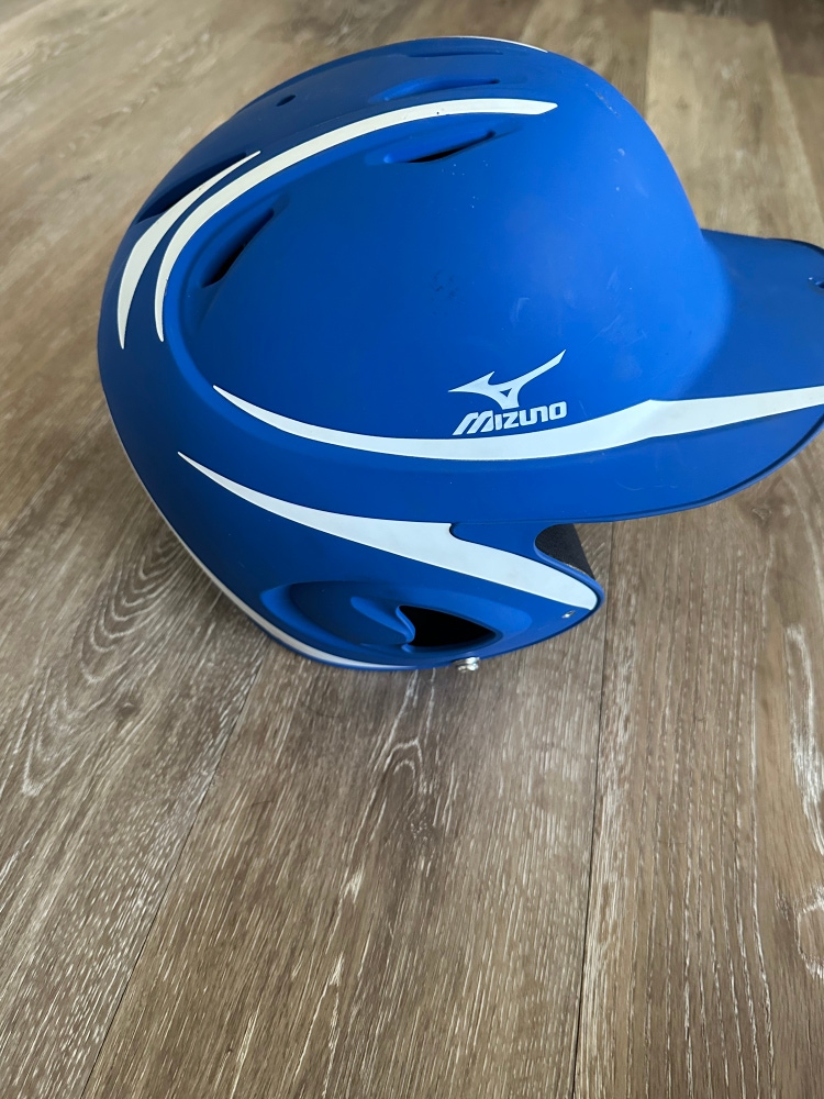 Used  Mizuno MBH252 Batting Helmet