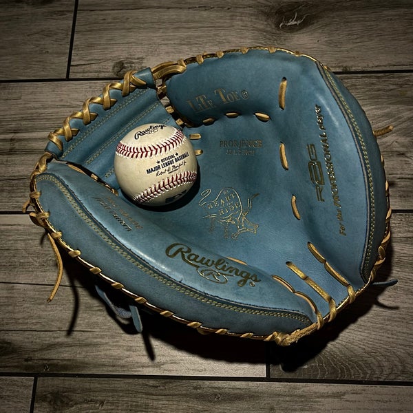 2022 Rawlings Heart Of The Hide Catchers Mit