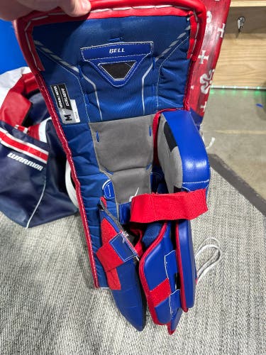 34" Bauer Hyperlite Goalie Leg Pads