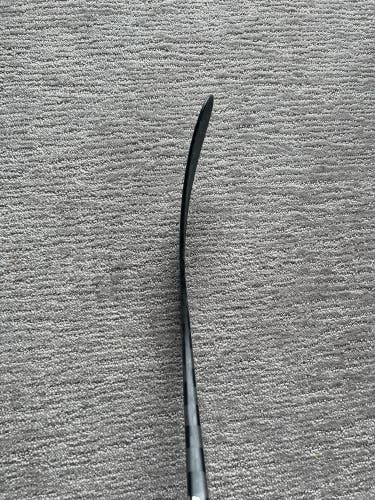 Senior Left Hand P92 Pro Stock Supreme 1S Hockey Stick