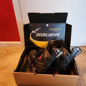 Senior Used Bauer Vapor Hockey Skates Regular Width Size 10.5