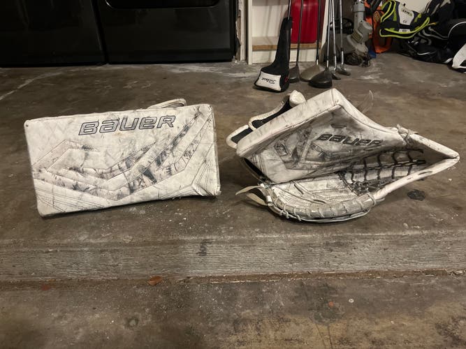 Bauer Glove and Blocker