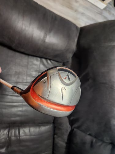 Men's Used Nike Right Handed VR Driver Stiff Flex 9.5 Loft