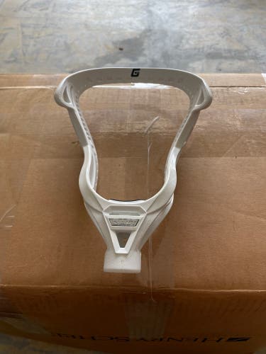 New Defense Unstrung D Head