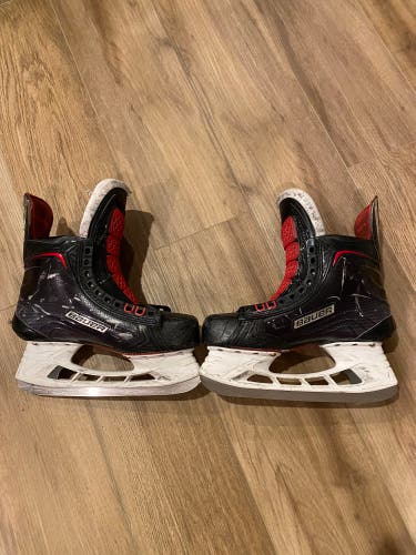 Used Bauer Regular Width Pro Stock Size 7.5 Vapor 1X Hockey Skates