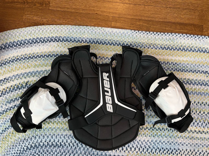 Used Bauer S17 Prodigy 3.0 Youth Goalie Chest Protector (Last chance)