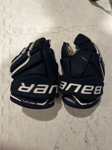 Bauer 12"  Vapor X60 Gloves