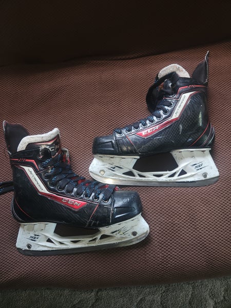 Senior Used CCM JetSpeed 270 Hockey Skates Regular Width Size 8.5