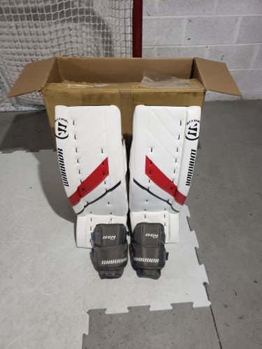 New 31" Warrior Ritual G4 Goalie Leg Pads