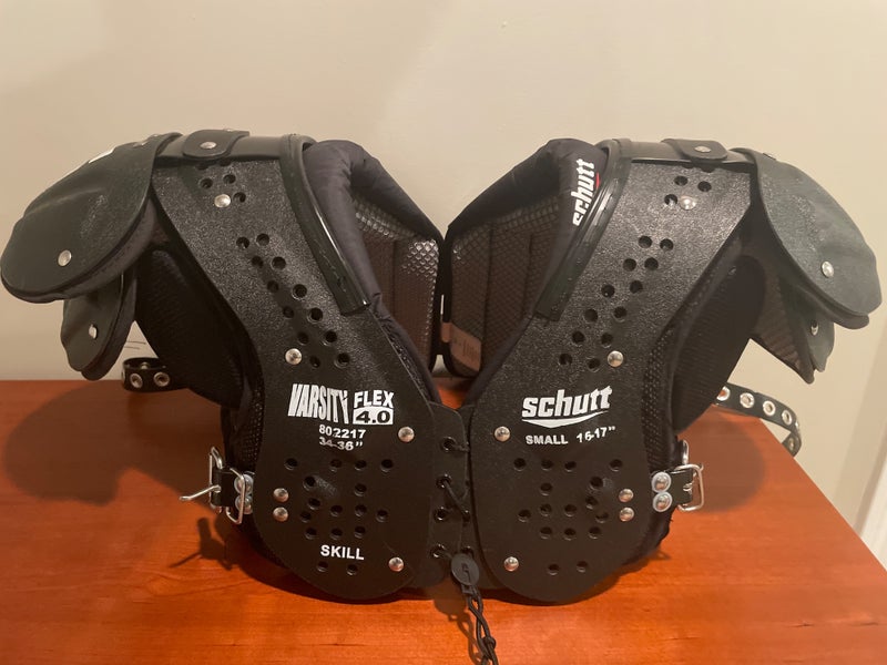 Used Adult Small Schutt Varsity Flex 4.0 Shoulder Pads, SKILL Position, (16-17")