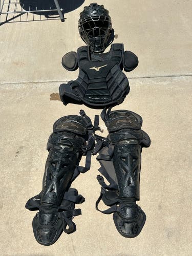 Mizuno Samurai Catcher's Set