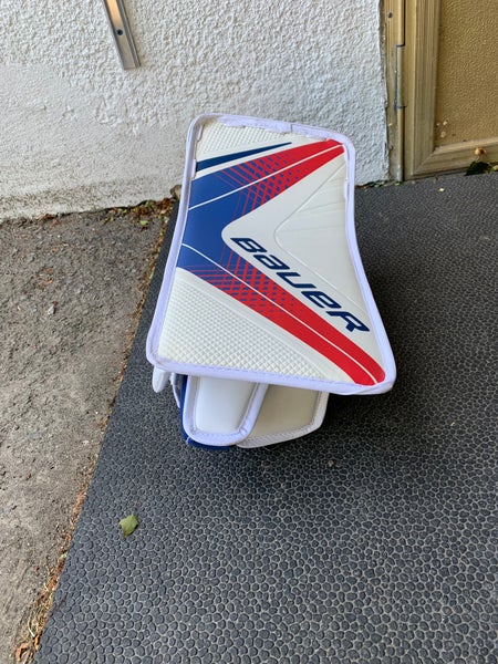 New Bauer Goalie Blocker (Full Right)