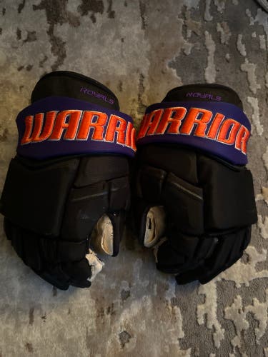 Warrior 14" Pro Stock Covert Pro Gloves