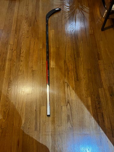Senior New Left Hand Bauer Vapor Hyperlite Hockey Stick P92