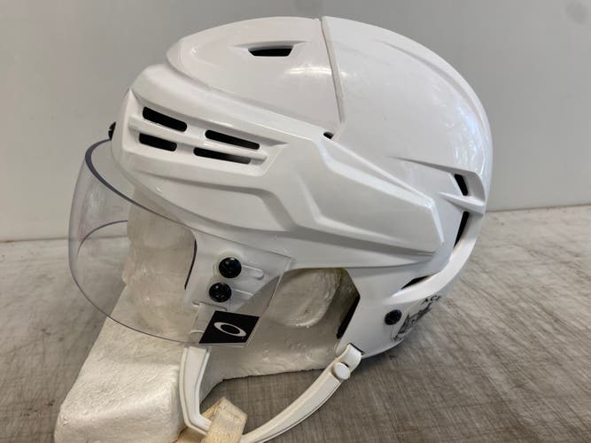 Bauer Re-Akt PRO VVN Pro Stock Hockey Helmet Oakley Visor Combo Medium White 4297