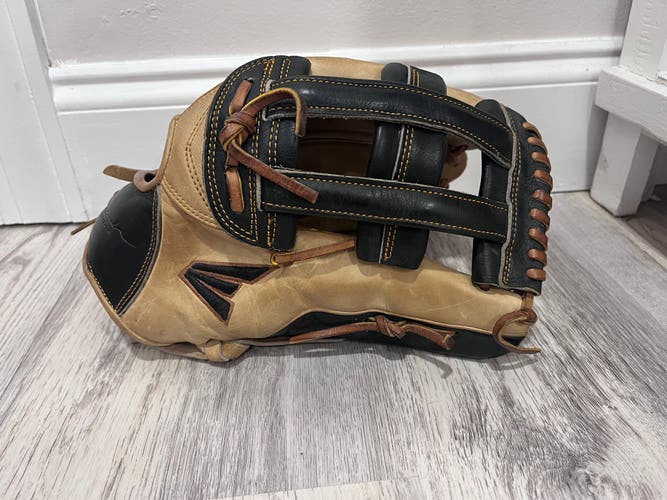 Outfield 12.75" Professional Series Baseball Glove