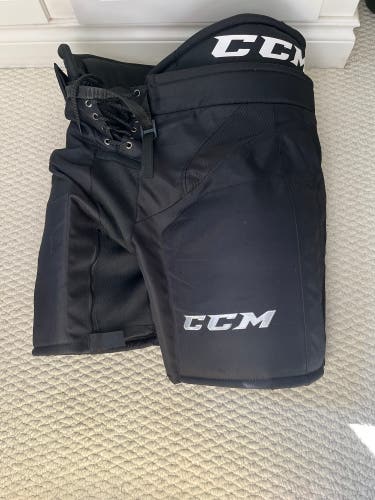 CCM HP32 Pro Stock Senior Medium Hockey Pants Black