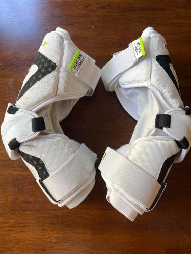 STX Large Cell V Arm pads