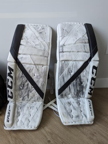 34"+1 CCM Eflex 5.9 Goalie Leg Pads