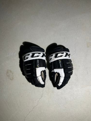 CCM 14"  Tacks 4 Roll Pro Gloves
