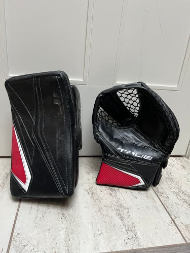 True L20.1 Glove And Blocker - 580 Catcher