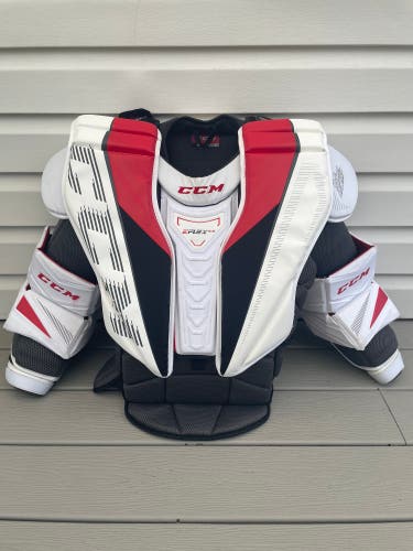 Large CCM Eflex 5.9 Goalie Chest Protector