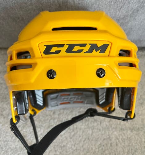 Yellow Medium CCM 910 Helmet - Like New