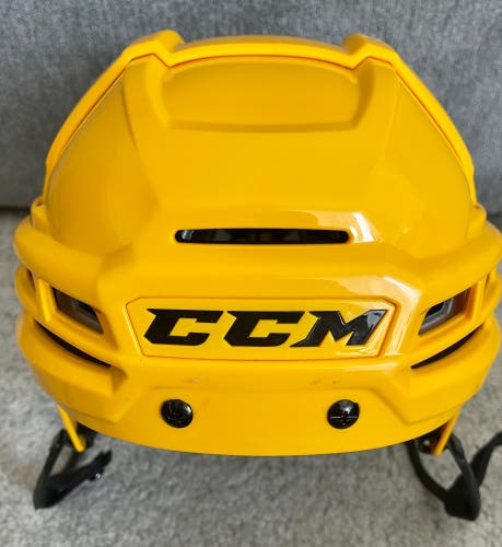 Yellow Medium CCM 910 Helmet - Like New