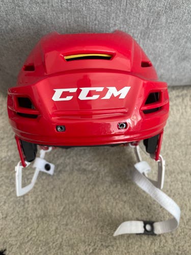 Red Medium CCM 310 Tacks Helmet