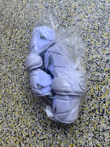 Adult New Medium/Large Warrior Evo Pro Arm Pads