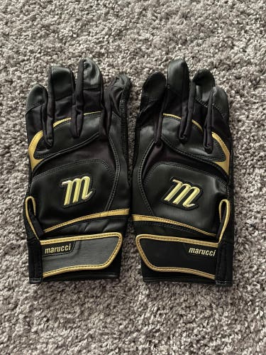 New XL Marucci Signature Batting Gloves