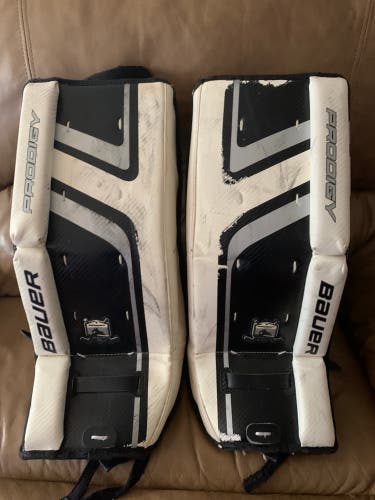22" Bauer Prodigy 2.0 Goalie Leg Pads